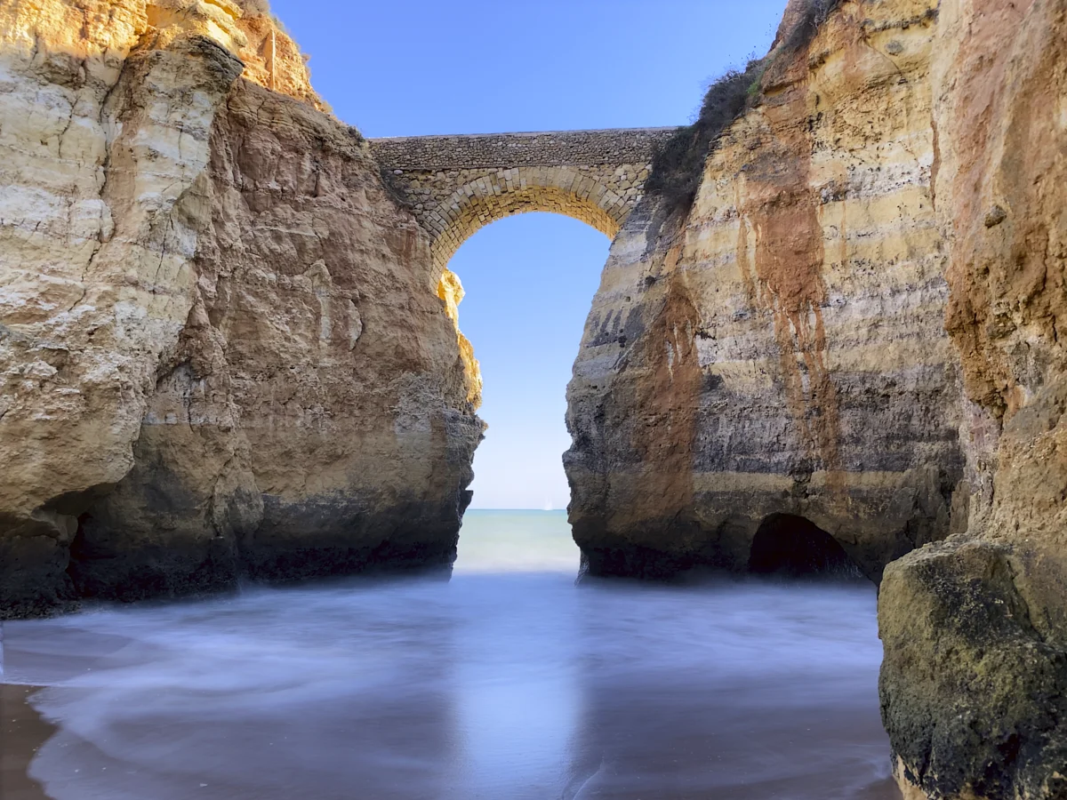 Ανακαλύψτε το Algarve: 2 Praia da Batata